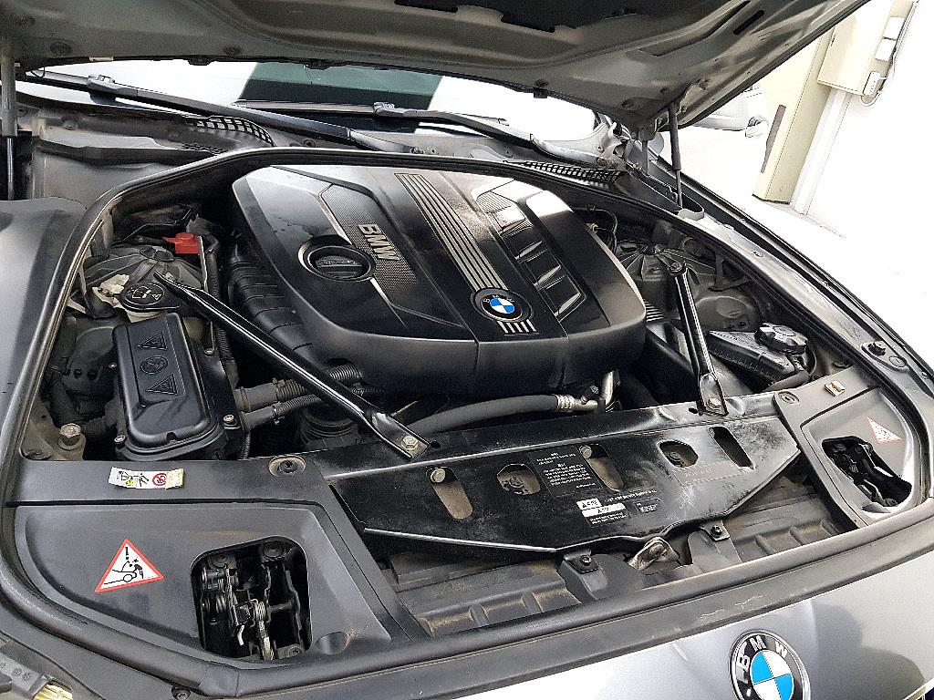 BMW 5 Series - Vista 6