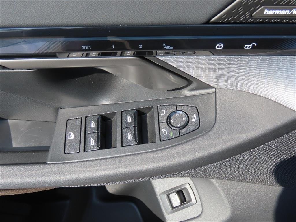 BMW 5 Series 2025 - Importación desde Corea - HF Imports Iquique - Foto 12