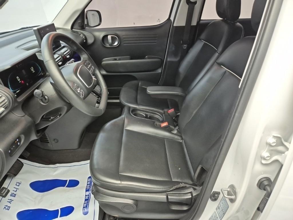 HYUNDAI Casper - Vista 11