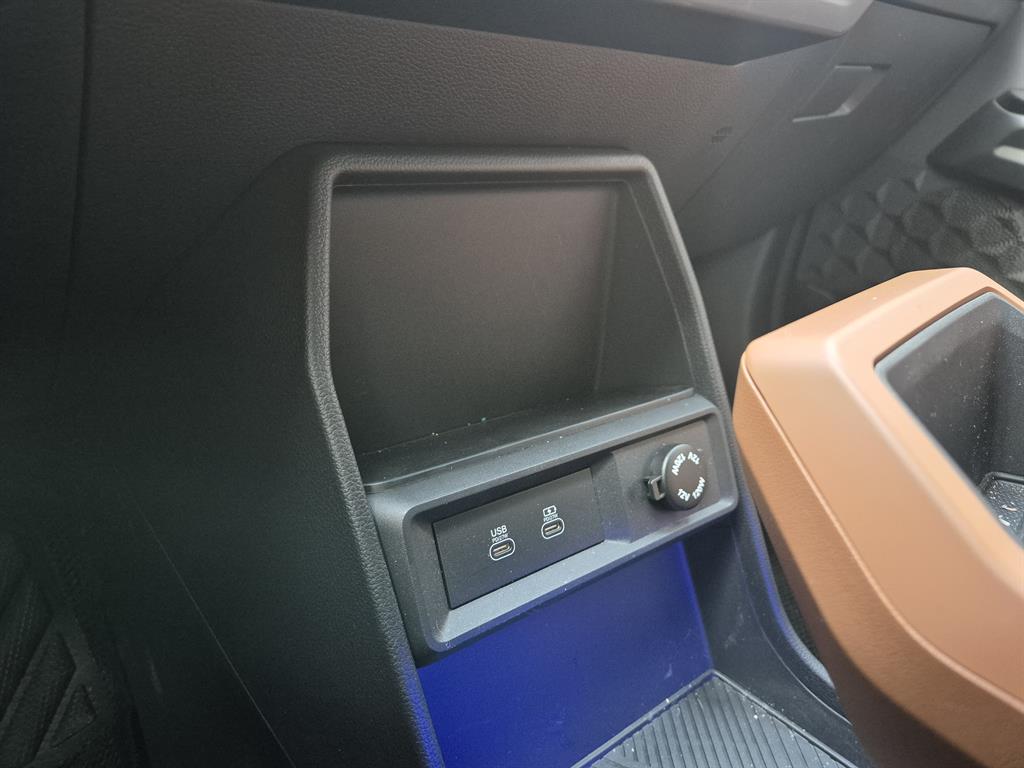 Ssangyong Torres - Vista 9