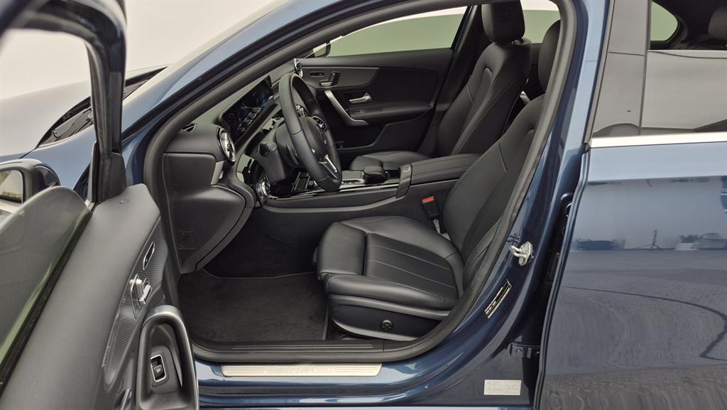 Mercedes Benz A Class 2022 Azul - Importación desde Corea - HF Imports Iquique - Foto 13