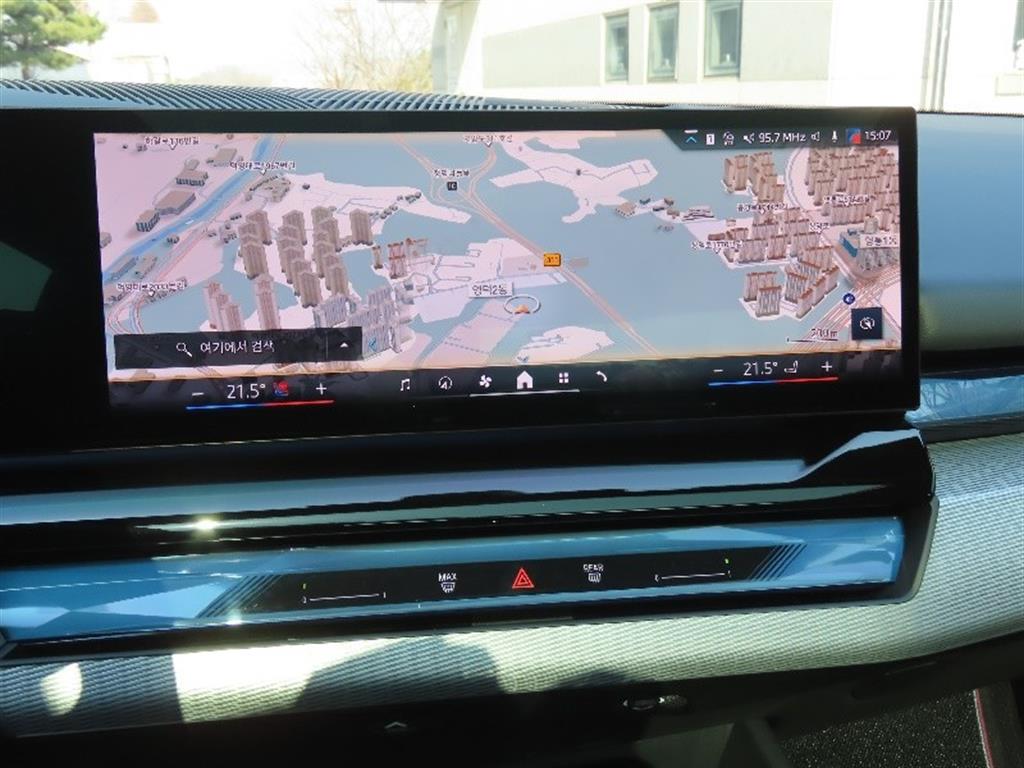 BMW 5 Series 2025 - Importación desde Corea - HF Imports Iquique - Foto 7