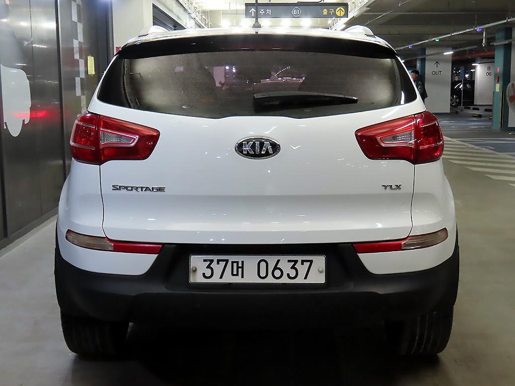 KIA Sportage - Vista 5
