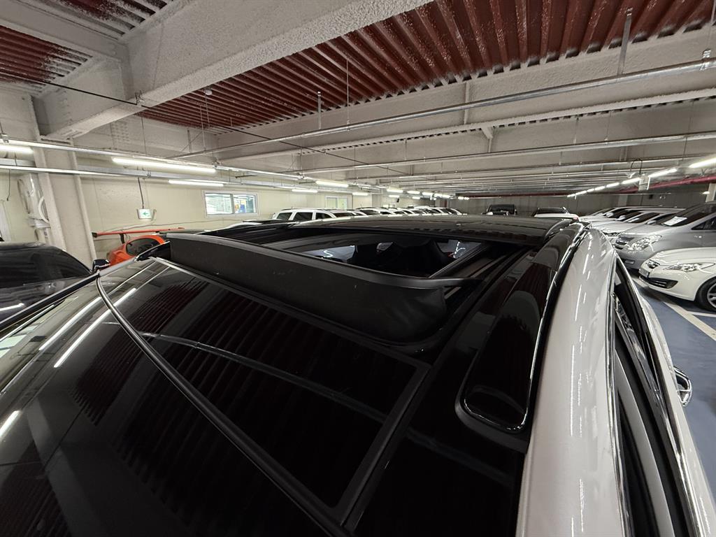 HYUNDAI Santa Fe - Vista 5