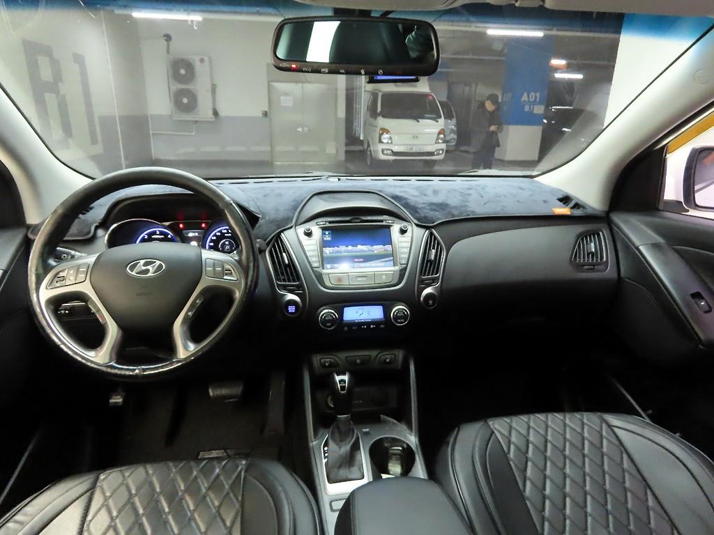 HYUNDAI Tucson - Vista 7