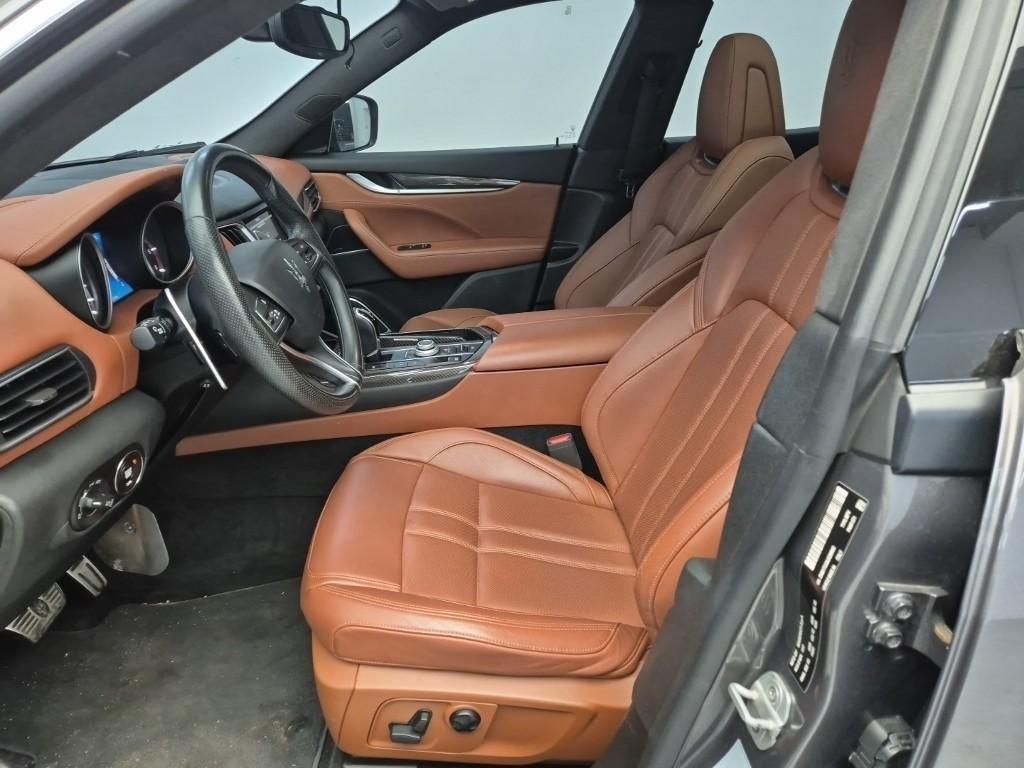 Maserati Levante - Vista 11