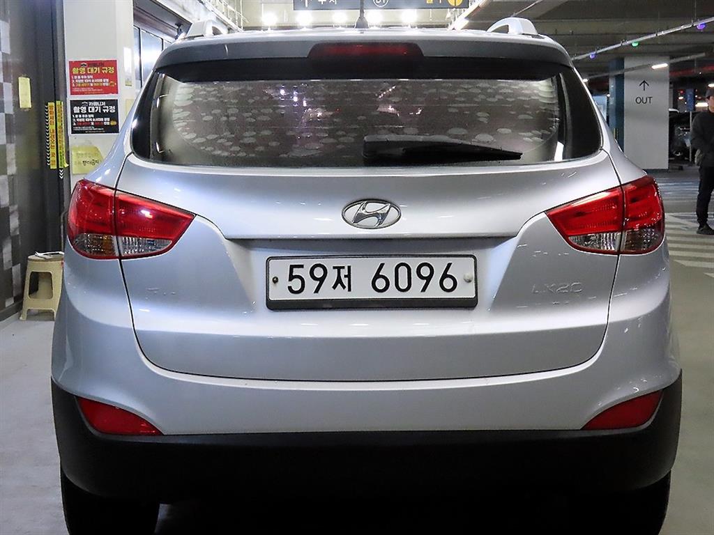 HYUNDAI Tucson - Vista 5