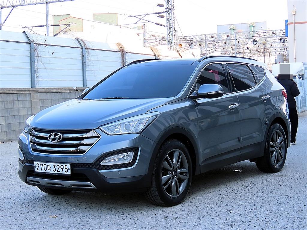 HYUNDAI Santa Fe - Vista 2