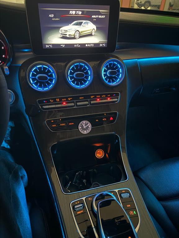 Mercedes Benz C Class - Vista 2