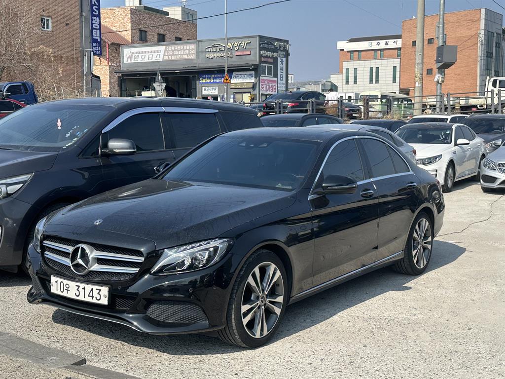 Mercedes Benz C Class - Vista 2