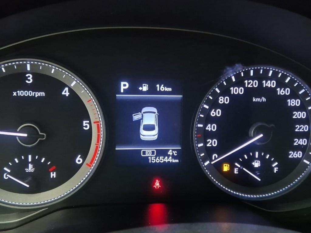 HYUNDAI Grandeur 2017 Blanco - Importación desde Corea - HF Imports Iquique - Foto 14