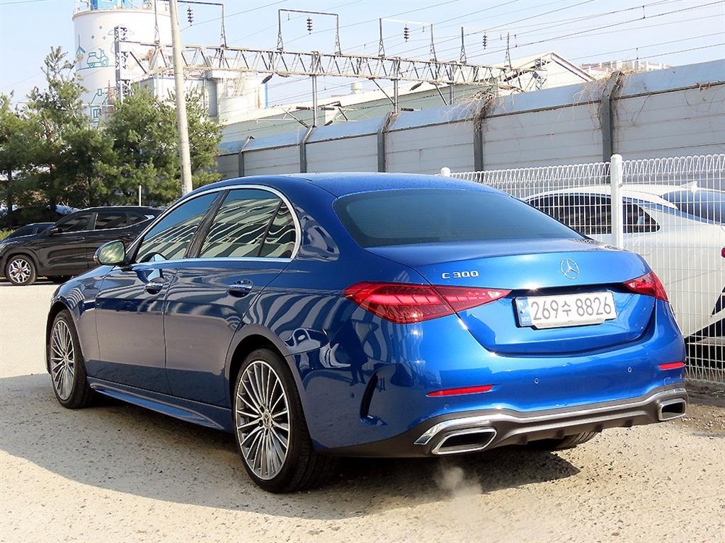 Mercedes Benz C Class - Vista 3