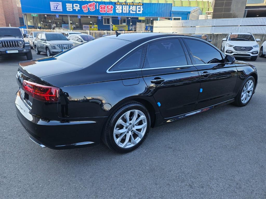 Audi A6 - Vista 5