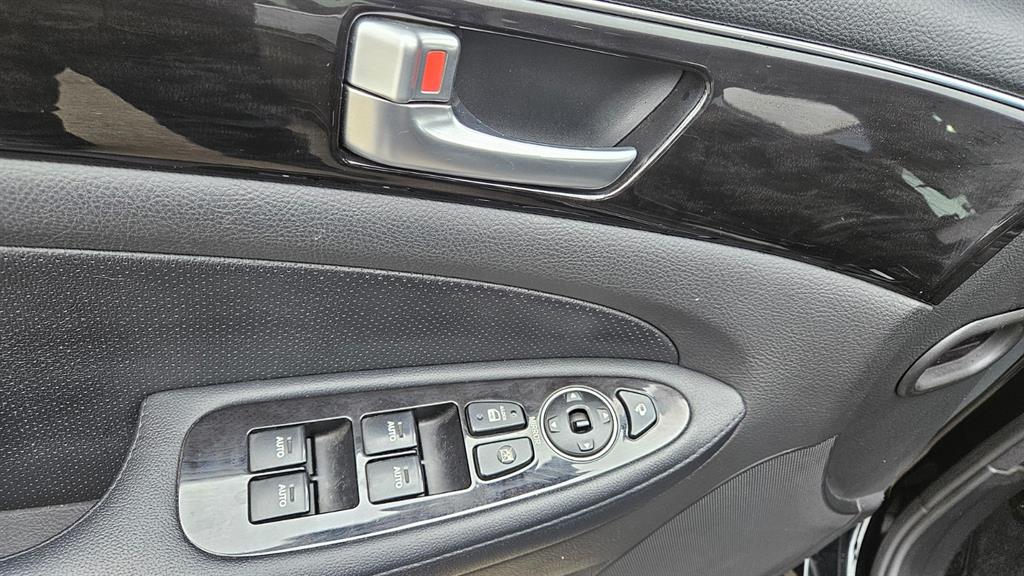 HYUNDAI Genesis 2012 Negro - Importación desde Corea - HF Imports Iquique - Foto 18