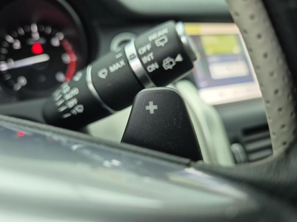 Land Rover Discovery Sports 2019 Blanco - Importación desde Corea - HF Imports Iquique - Foto 17