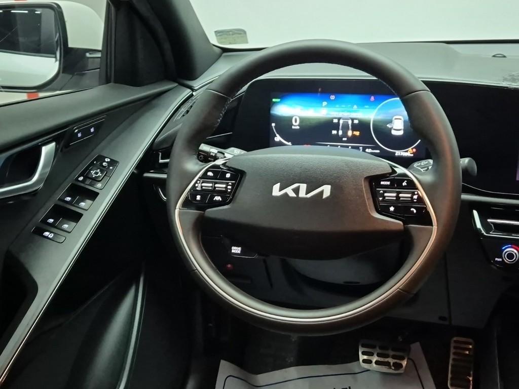 KIA Niro - Vista 9