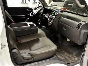 Small Truck Complaint (complaint vehicle) - Vista 12