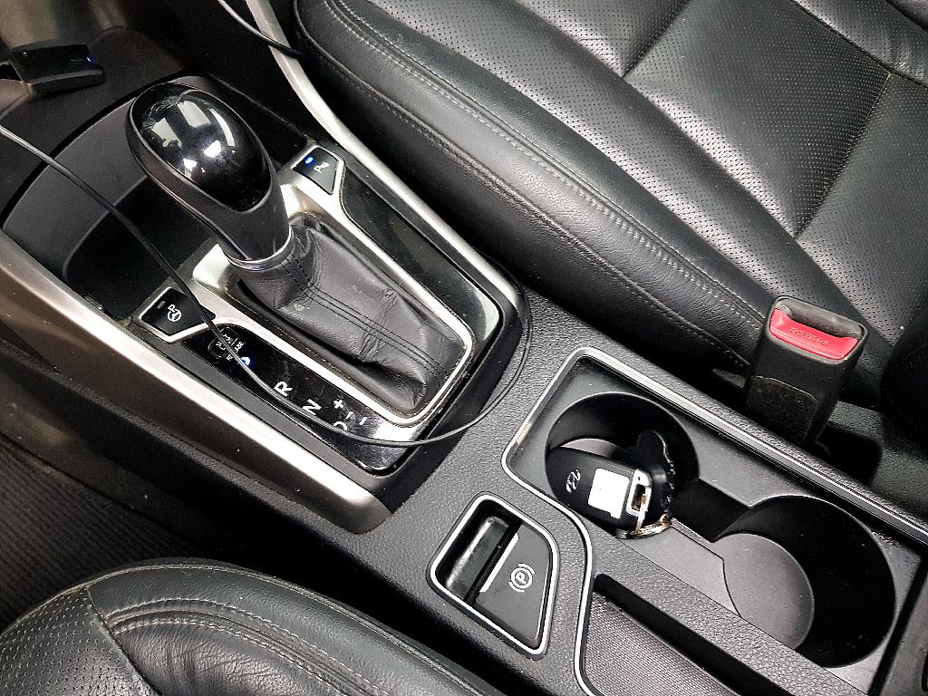 HYUNDAI i30 2012 the color of pearl - Importación desde Corea - HF Imports Iquique - Foto 14