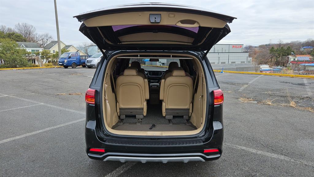 KIA Carnival 2019 Negro - Importación desde Corea - HF Imports Iquique - Foto 20