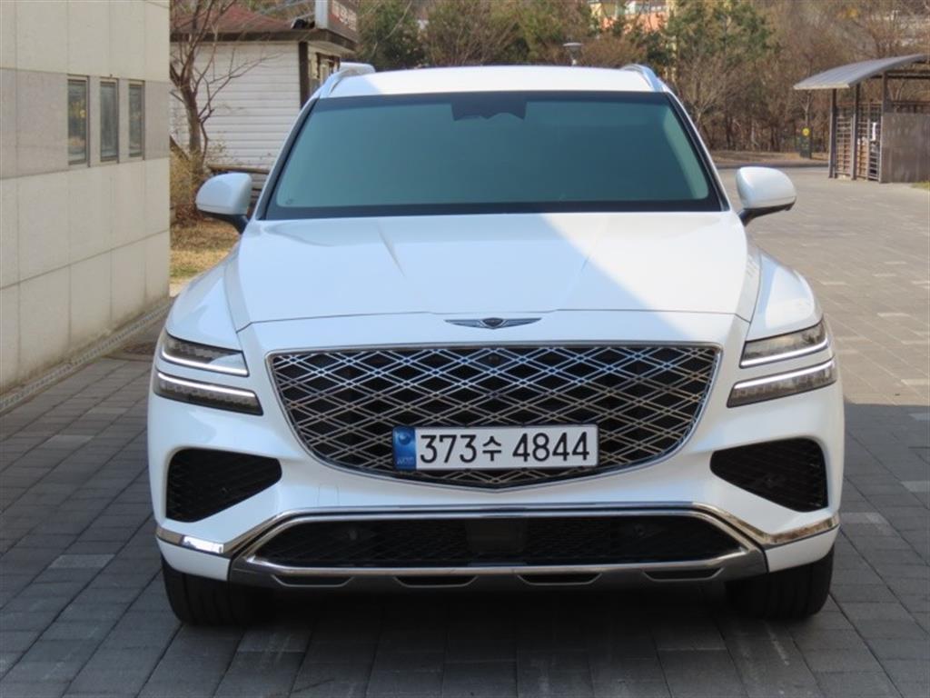 Genesis GV80 2024 Blanco - Importación desde Corea - HF Imports Iquique - Foto 1