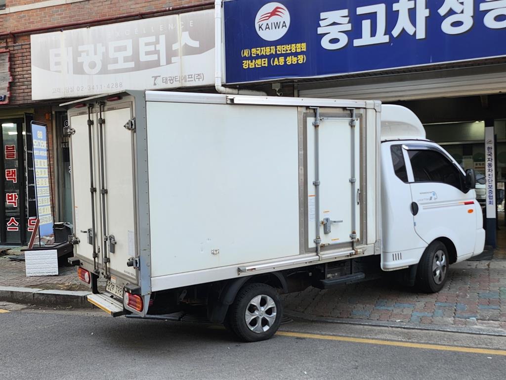 Small Truck Top_Frozen Top - Vista 6