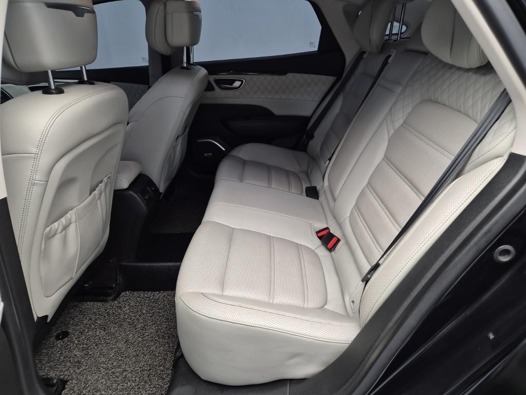 SAMSUNG SM6 - Vista 12