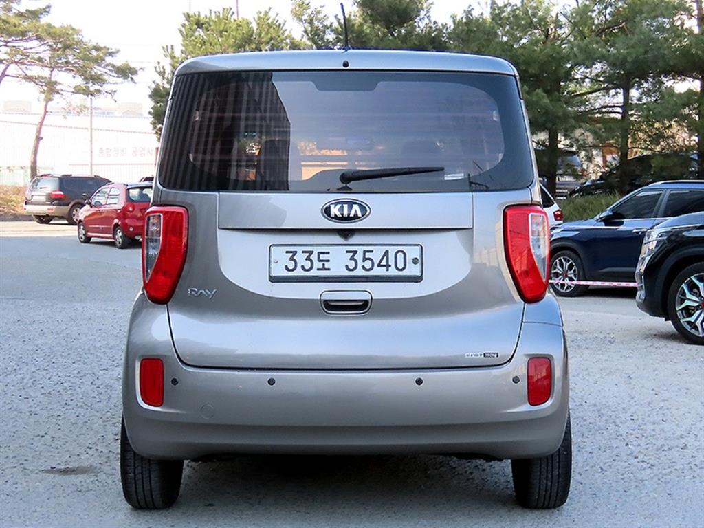 KIA Ray - Vista 4