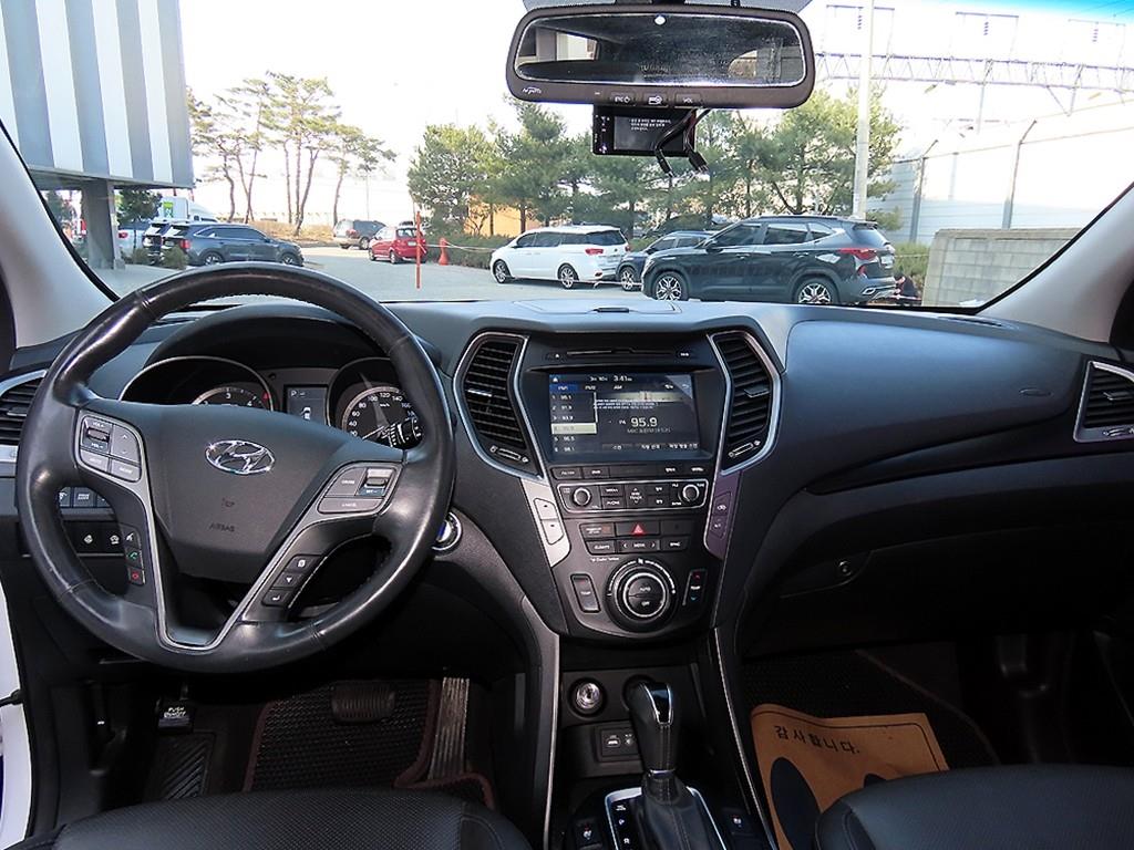 HYUNDAI Santa Fe - Vista 7