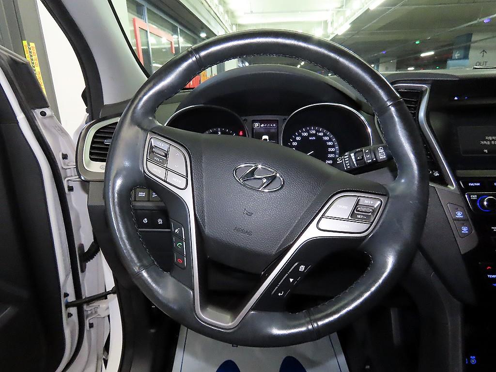 HYUNDAI Santa Fe - Vista 8