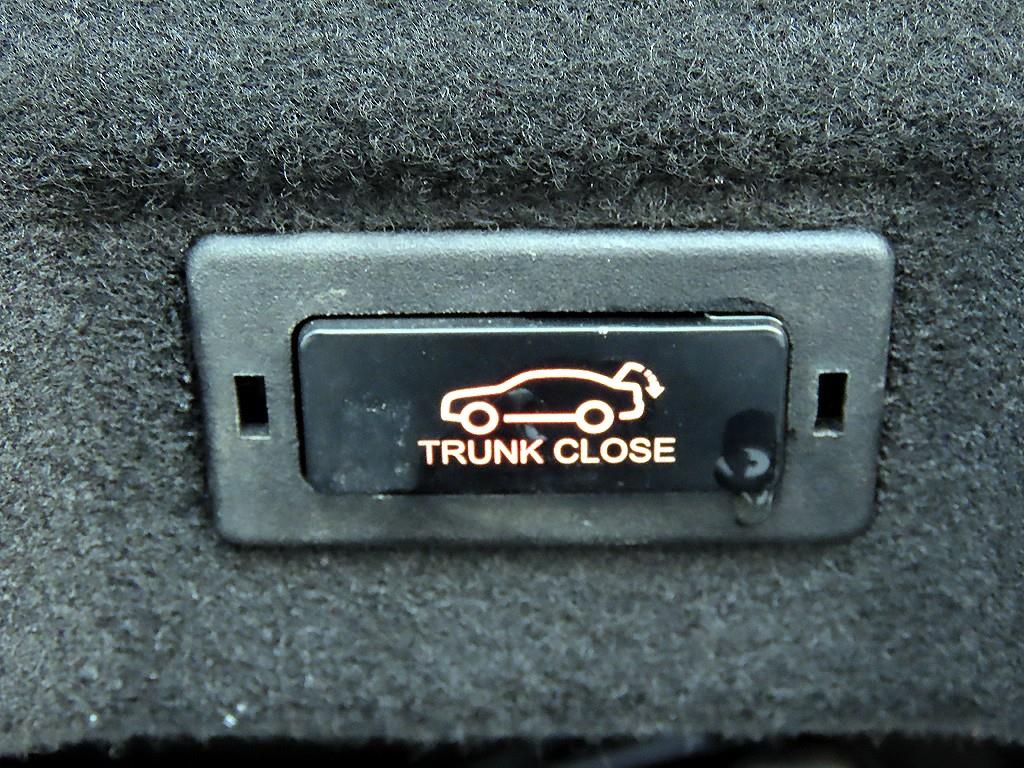 Ssangyong Chairman 2012 Negro - Importación desde Corea - HF Imports Iquique - Foto 16