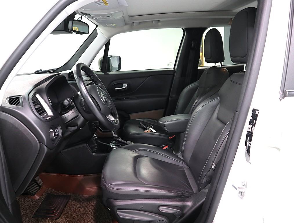 Jeep Renegade - Vista 9