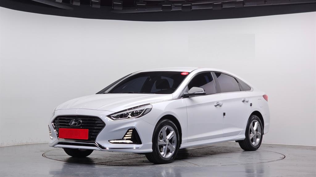 HYUNDAI Sonata 2018 Blanco - Importación desde Corea - HF Imports Iquique - Foto 1