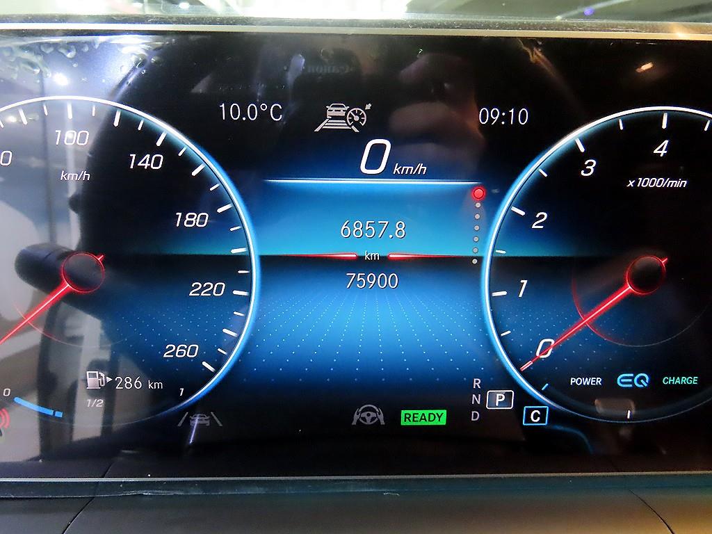 Mercedes Benz GLE Class - Vista 8