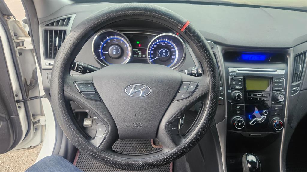 HYUNDAI Sonata 2012 Blanco - Importación desde Corea - HF Imports Iquique - Foto 14
