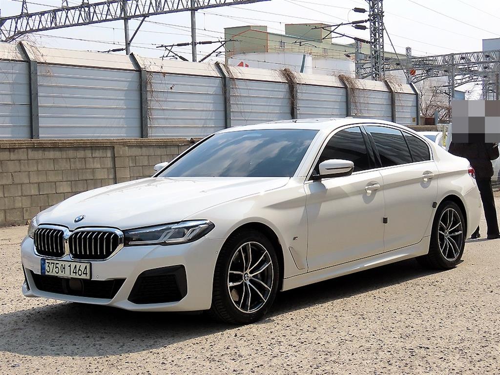 BMW 5 Series - Vista 2
