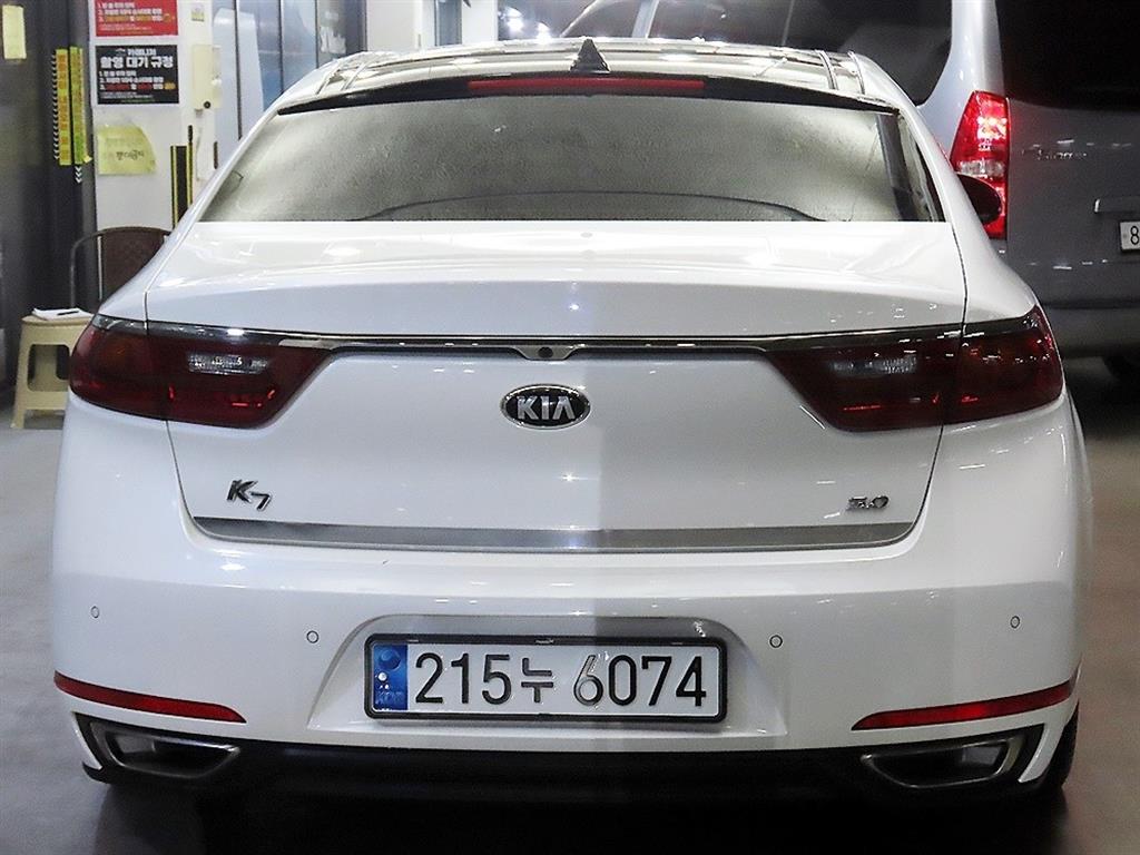 KIA K7 - Vista 5