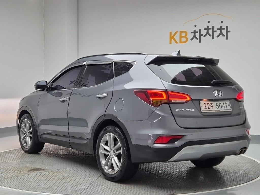 HYUNDAI Santa Fe - Vista 4