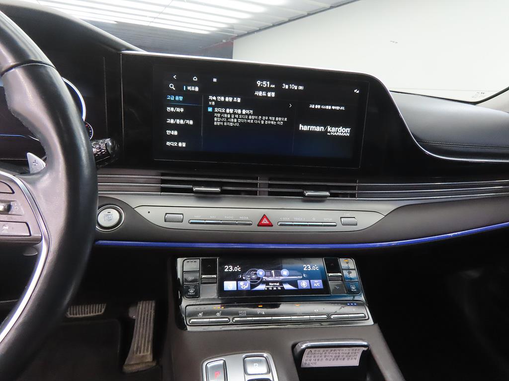 HYUNDAI Grandeur - Vista 10