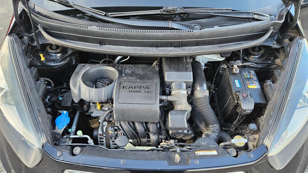 KIA Morning - Vista 5