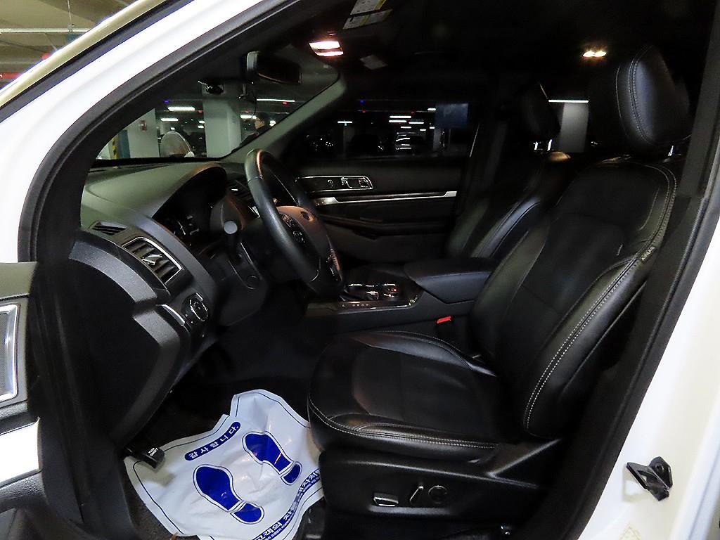 Ford Explorer - Vista 6