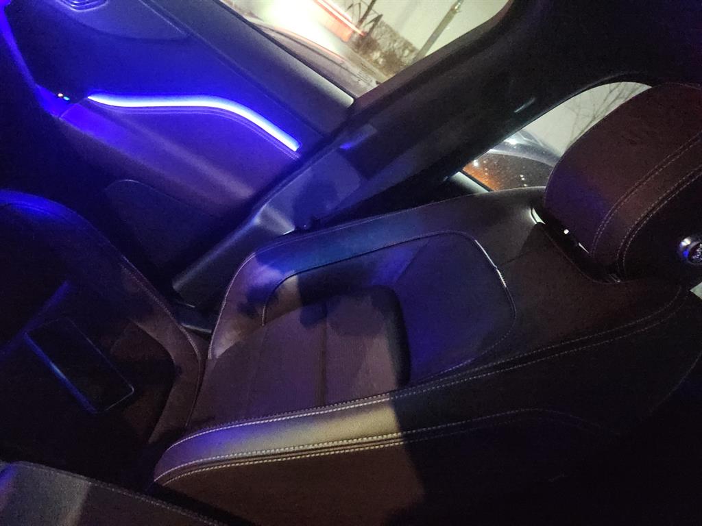 Jaguar F-PACE - Vista 3