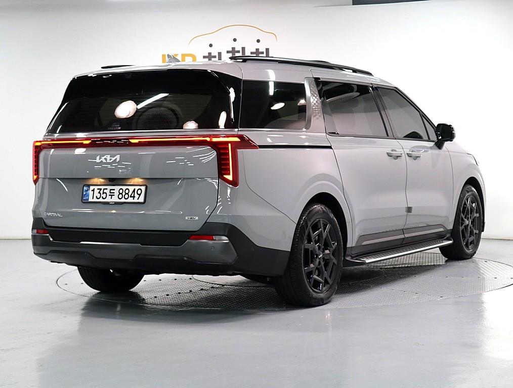 KIA Carnival - Vista 3