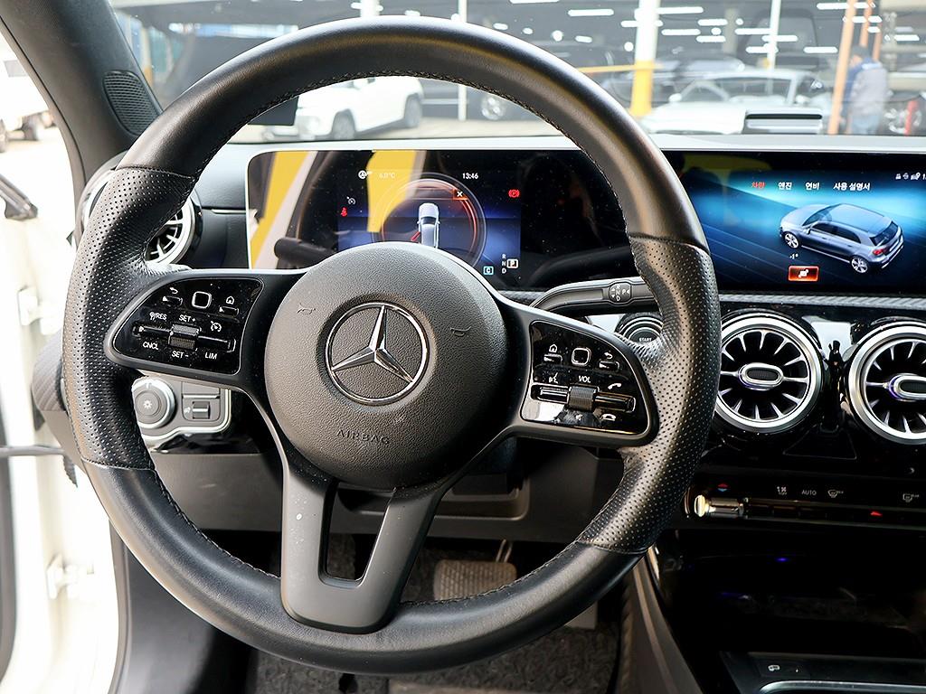 Mercedes Benz A Class 2020 Blanco - Importación desde Corea - HF Imports Iquique - Foto 8