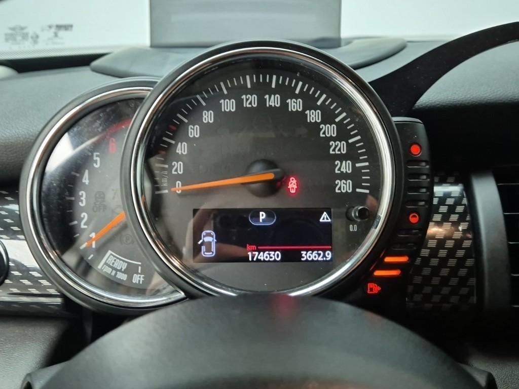 Mini Cooper - Vista 6