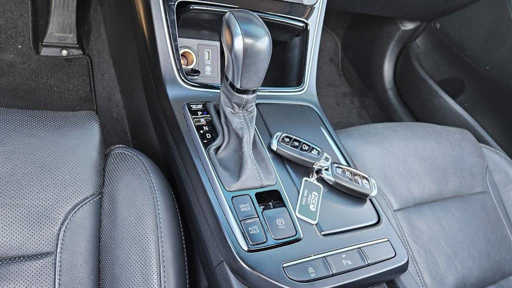 HYUNDAI Grandeur - Vista 9