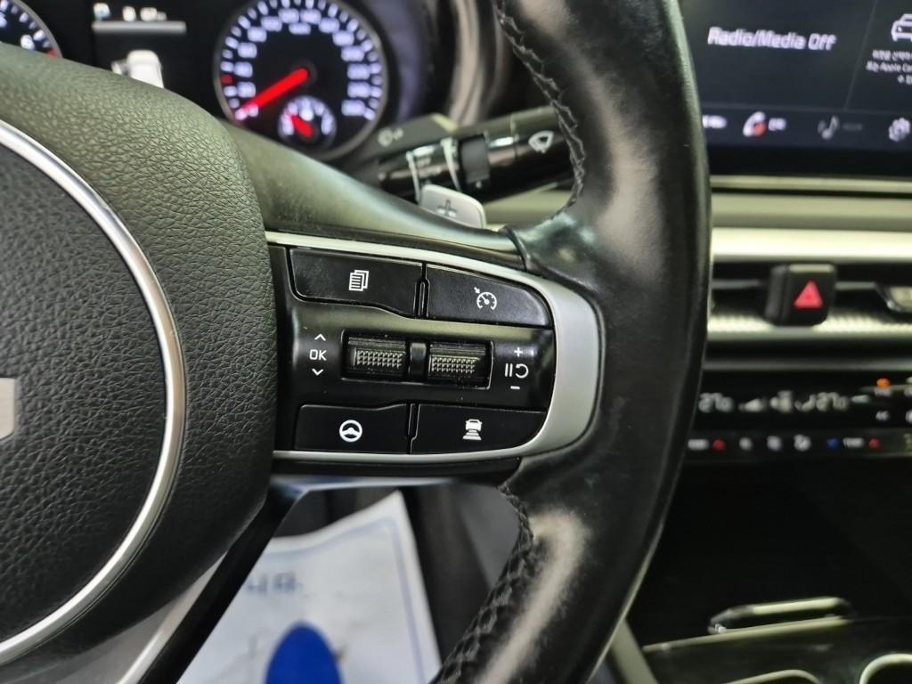 KIA K5 2022 Negro - Importación desde Corea - HF Imports Iquique - Foto 15