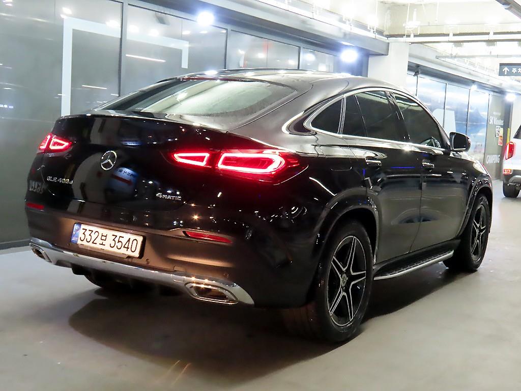 Mercedes Benz GLE Class - Vista 4