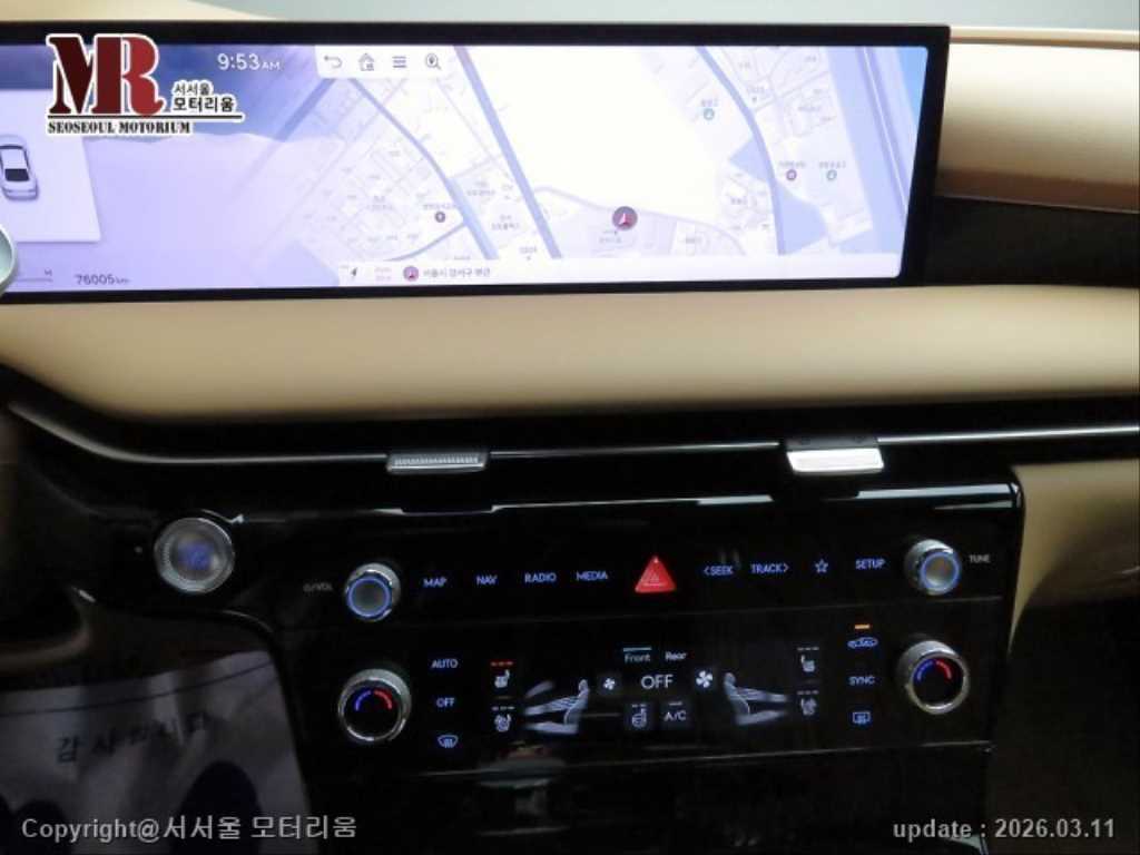 Genesis G80 - Vista 10