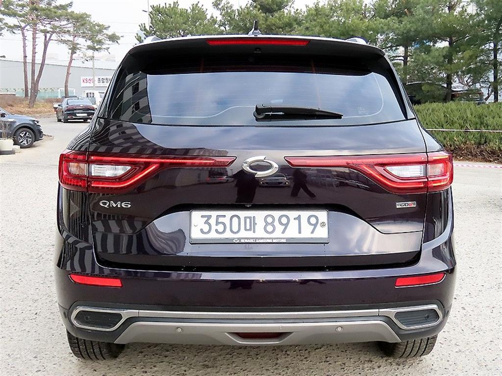 SAMSUNG QM6 - Vista 4