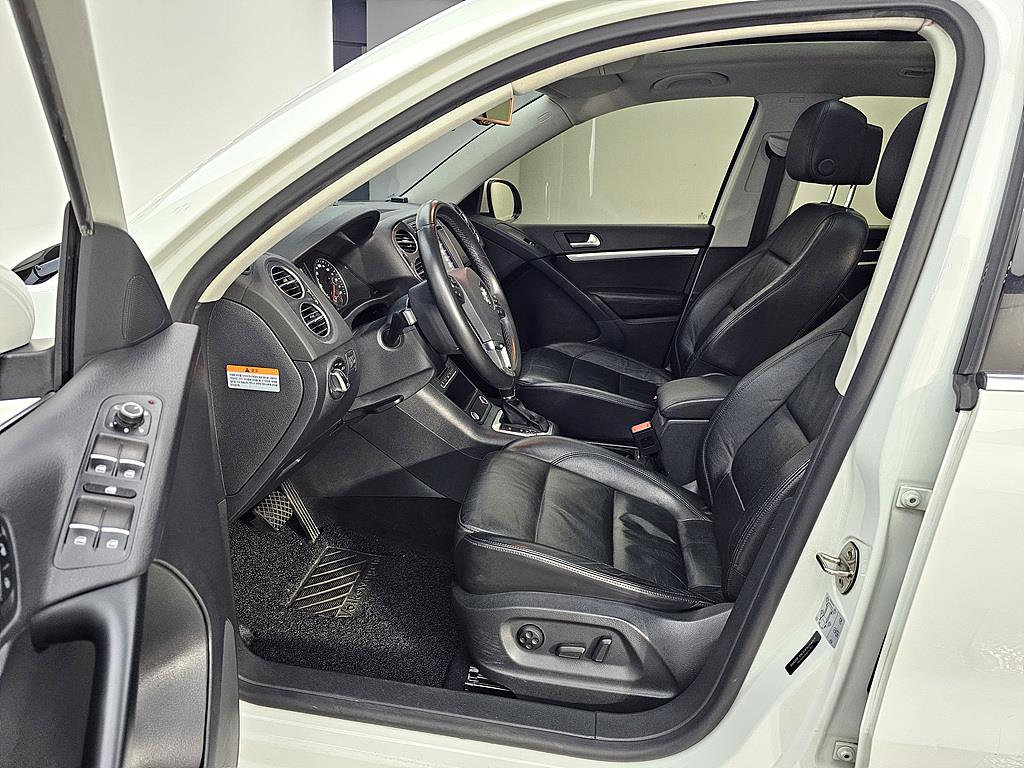 Volkswagen Tiguan - Vista 7